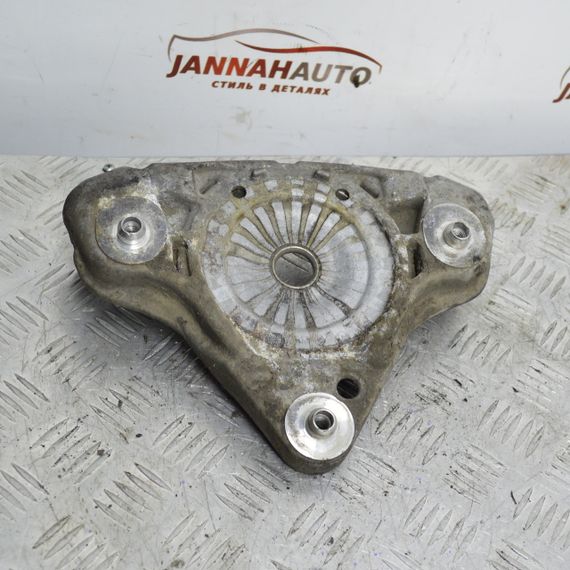 Опора амортизатора передня Audi A4 B7 кронштейн крепление стійки Ауді а4 б7 8E0412383C