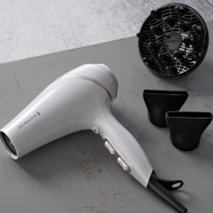 Фен Remington AC8901 HYDRAluxe, 2300 Вт, АС-мотор, 3 темп.\2 скорости, ионизация, 130 км\час, белый (AC8901) | Зображення 1