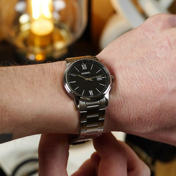 Чоловічий годинник Casio MTP-V002D-1B3 | Зображення 4