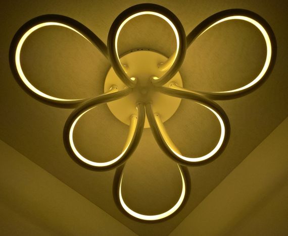 Люстра світлодіодна стельова LED світильник для квартири на стелю лед з пультом 25582 Білий 20х60х60 см. | Зображення 3