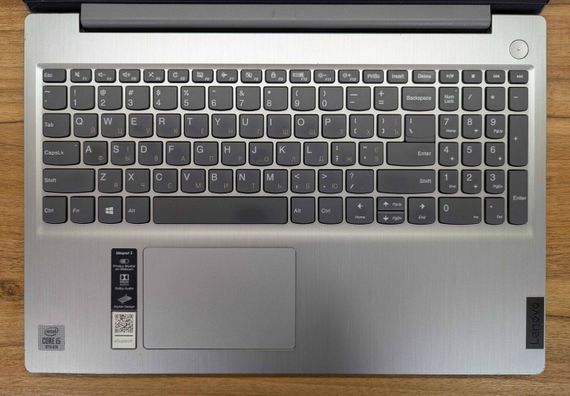 Ноутбук Lenovo IdeaPad 315IIL05 / 15.6" (1366x768) TN Touch / Intel Core i5-1035G1 (4 (8) ядра по 1.0 - 3.6 GHz) / 12 GB DDR4 / 512 GB SSD / Intel UHD Graphics / WebCam / Windows 10 б/у | Зображення 2