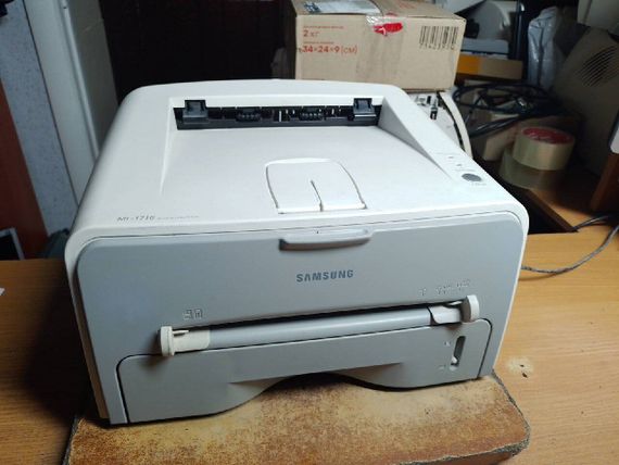 Принтер Samsung ML-1710 / Лазерная монохромная печать / 600x600 dpi / 16 стр./мин / A4 / USB 2.0 б/у | Зображення 1