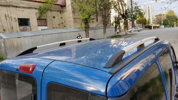 Рейлінги Хром (пласт. ніжки) Стандартна база, пластикові ніжки для Fiat Doblo II 2005-2010 рр