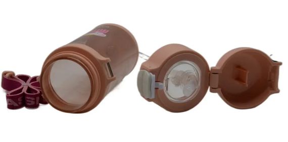 Пляшка для води Casno 690 мл KXN-1219 Рожева (Свинка) з соломинкою (KXN-1219_Pink) | Зображення 1