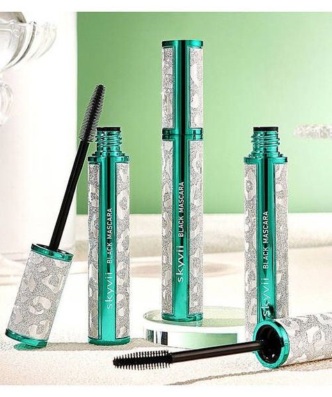Подовжуюча туш для вій з силіконовою щіточкою Galaxy volume lengthening mascara, Skyvii