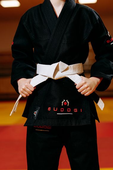 Чорне дитяче кімоно для дівчаток, джиу-джитсу, TM BUDOGI, зріст 140 см, щільність 350 гр/м.кв. | Зображення 1