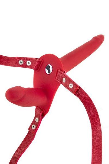 Подвійний страпон з вібрацією Fetish Tentation Vibrating Strap-On with Double Dildo Red | Зображення 1
