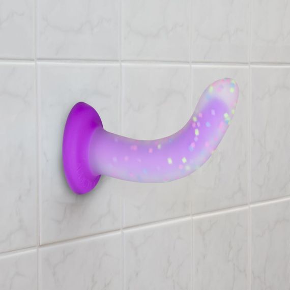 Фалоімітатор, що світиться в темряві, ADDICTION Rave 8″, Glow in the Dark Dildo Purple Confetti, 20,3 см | Зображення 8