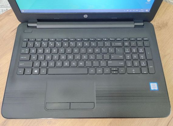 Ноутбук   HP 15-AY013DX/15.6 HD/i5 6200U/8Gb/HDD1Tb/Intel HD 520 | Зображення 2