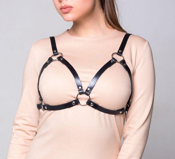 Портупея на груди Feral Feelings - Harness Bra, ліф, натуральна шкіра, колір чорний Sex Aura | Зображення 3