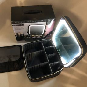 Органайзер для косметики для путешествий, Дорожная Косметичка с подсветкой, Косметический чемодан PA-47