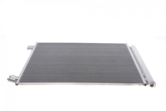 Радіатор кондиціонера Nissan Qashqai X-Trail Renault Kadjar 13- 33005422