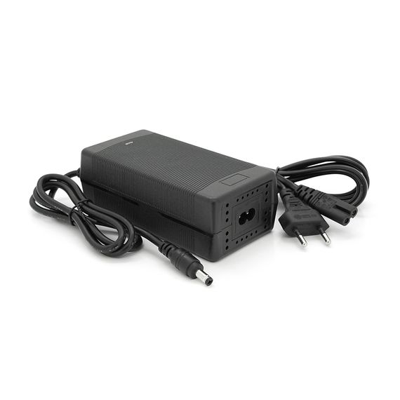 Зарядний пристрій акумуляторів LiFePO4 12V (14.6V), 4S,10A, штекер 5.5*2.5, з індикацією, 133х67х45mm, 0.3kg