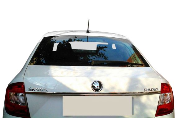 Хром планка над номером Tit-design (нерж.) для Skoda Rapid 2012-2024 гг