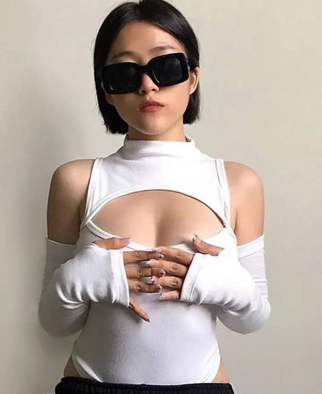 Женское боди в рубчик с вырезом на груди и длинными рукавами LF1101 размер 42/46 цвет белый | Зображення 2