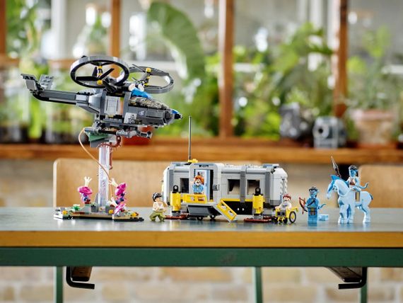 Конструктор LEGO Avatar Гори Алілуя: 26-а ділянка та вантажний конвертоплан «Самсон» (75573) | Зображення 4