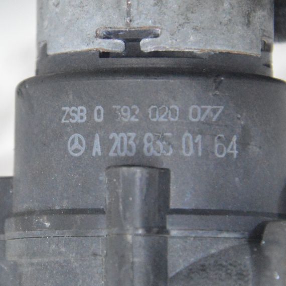 Водяний насос охолодження електричний Mercedes-Benz C-Class W203 Помпа водяна Мерседес в203 A2038350164 | Зображення 3