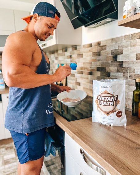 Вівсяні пластівці швидкого приготування BioTech Instant Oats Gluten Free 1000 g (Unflavoured) | Зображення 2