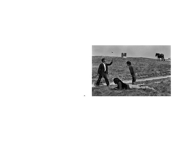 Найкращі фотографи світу книга фотографій Йозефа Куделки Josef Koudelka "Exiles" подарункові книги для фотографів | Зображення 3