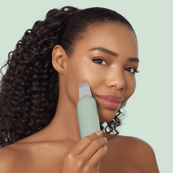 Мікрострумовий скрабер для шкіри та усунення чорних точок GESKE MicroCurrent Skin Scrubber&Blackhead Remover 9в1 green | Зображення 3