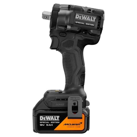 Гайковёрт ударный аккумуляторный бесщёточный McLaren F1 TEAM SPECIAL EDITION DeWALT DCF92MP2T | Зображення 3