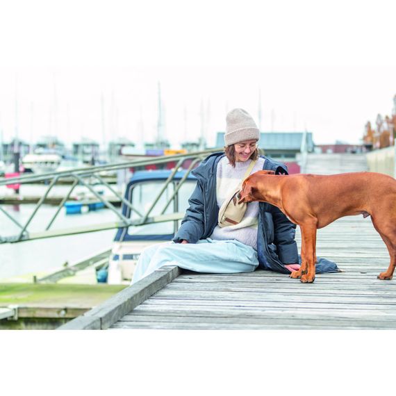 Сумка Trixie BE NORDIC поясна для ласощів карман 24х11х8 см пояс 50–165 см пісочна | Зображення 3