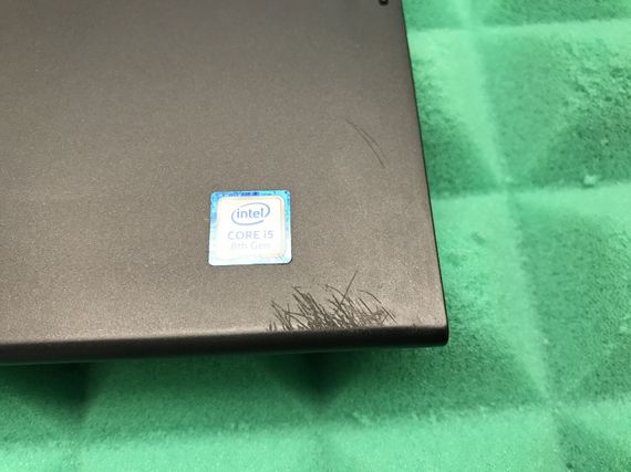 Ноутбук-трансформер Б-клас Dell 3390 2-in-1 / 13.3" IPS Touch / Intel Core i5-8250U (4(8) ядра по 1.6-3.4GHz) / 8GB DDR4 / 256GB SSD / UHD Graphics 620 / WebCam /Win 10 б/в | Зображення 9