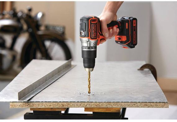 Дрель-шуруповерт ударная бесщеточная аккумуляторная BLACK+DECKER BL188N | Зображення 6