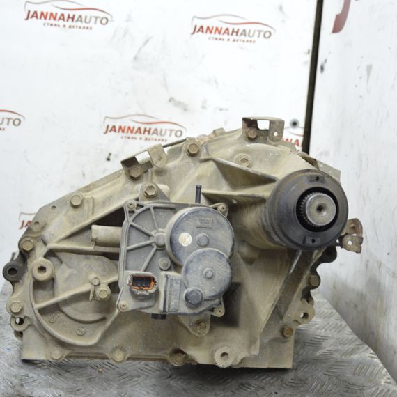 Роздатка 2.5 DCI Nissan Navara D40 2005-2014 під МКПП роздавальна коробка Ніссан Навара д40 33100-EA301 | Зображення 1