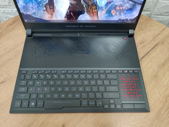 Ноутбук Asus ROG GX531GS/15.6"FHD/IPS/144Hz/i7 8750H/16Gb/SSD2Tb/GTX1070-8Gb | Зображення 3