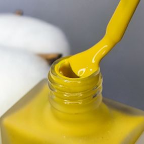 Лак-фарба Designer №15 (Жовта) Stamping Paint 9 мл