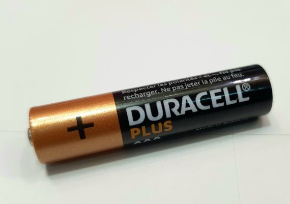 Батарейка лужна Duracell Plus ААА LR03 (Ціна вказана за 1 шт)