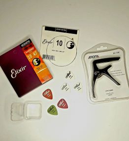 Струни для Акустичної Гітари калібр 10 / 47, Каподастр + набір медіаторів 6 шт