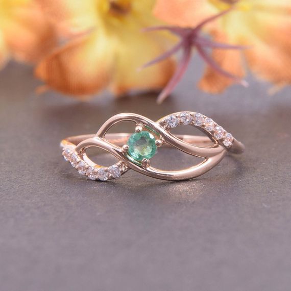 Кольцо из красного золота с изумрудом 14.5 | Зображення 1