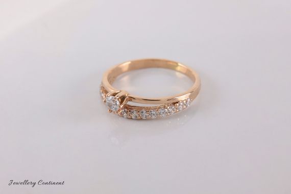 Кольцо из красного золота с фианитами 19 | Зображення 6