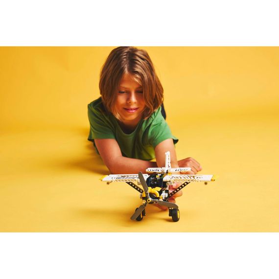 Конструктор LEGO Technic Буш-літак (42198) | Зображення 8