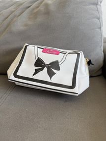Косметичка Too Faced