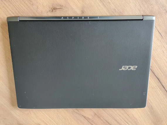 Ноутбук Acer Aspire S5-371/13.3 FHD/IPS/i3 6100U/4Gb/SSD128Gb/Intel HD 520 | Зображення 4