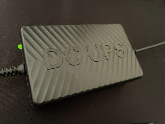 Мини UPS ДБЖ для роутера, источник бесперебойного питания 9В 0,6А 4000 mah | Зображення 1