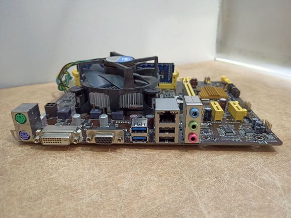 Комплект: Материнська плата Asus H81M-K / Intel Core i5-4570 (4 ядра по 3.2 - 3.6 GHz) / Socket LGA 1150 / 8 GB DDR3 / кулер б/в | Зображення 1