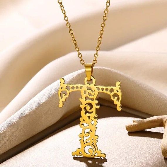 Цепочка с кулоном нержавеющая сталь мед золото Liresmina Jewelry буква Т виноградная лоза 3 см золотистый