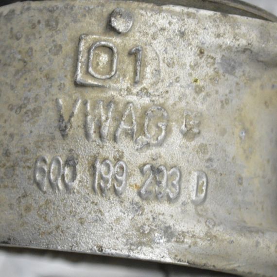 Важіль передньої підвіски лівий Skoda Fabia Roomster кронштейн верхній Шкода Фабія Румстер 6Q0199293D | Зображення 4