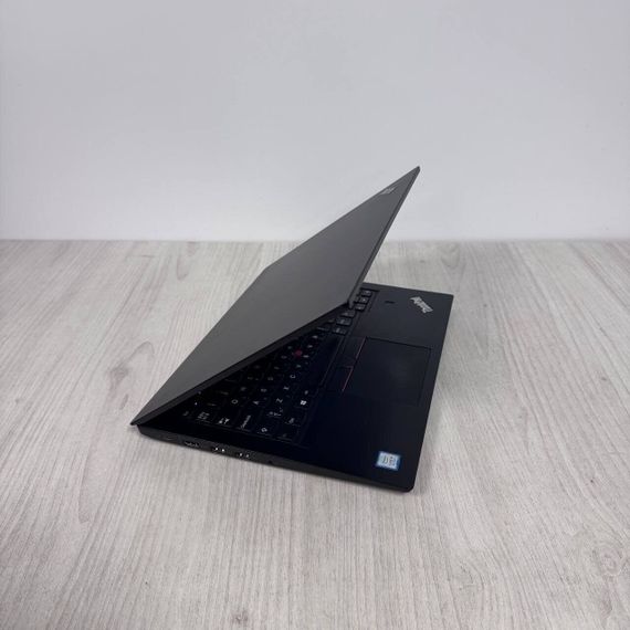 Ноутбук Lenovo ThinkPad E480 / 14" (1920x1080) IPS / Intel Core i5-8250U (4 (8) ядра по 1.6 - 3.4 GHz) / 8 GB DDR4 / 256 GB SSD NVMe / Intel UHD Graphics 620 / WebCam б/в | Зображення 5