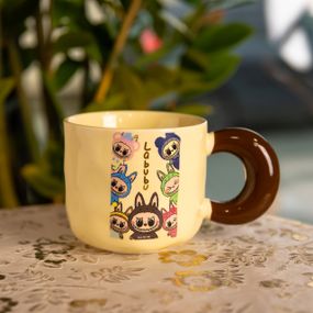 Чашка фарфоровая Labubu Brighten Your Day 400 (мл) подарочная кружка прикольная чашка для детей на подарок FM-21D