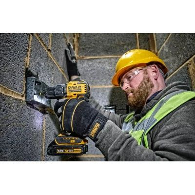 Шуруповерт DeWALT XR Li-Ion 18 В, 65 Нм, 2 АКБ + ЗУ, кейс (DCD708D2T) | Зображення 3