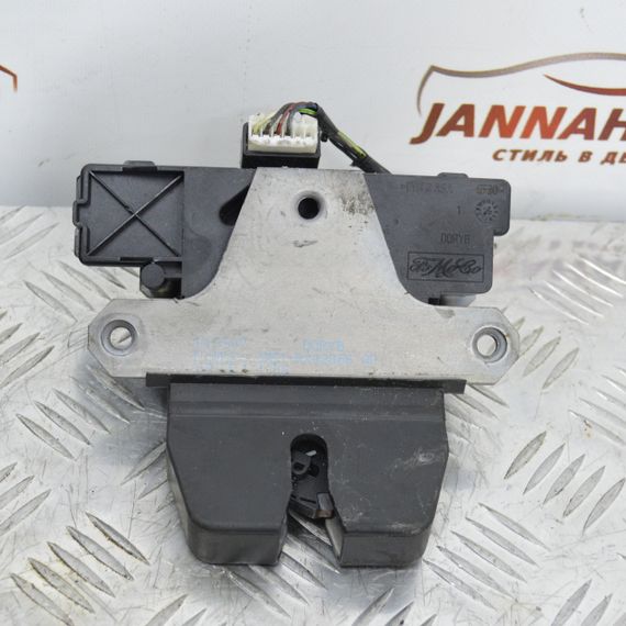 Замок кришки багажника Ford Focus II C-Max універсал Форд Фокус Ц-Макс 3M51R442A66AP