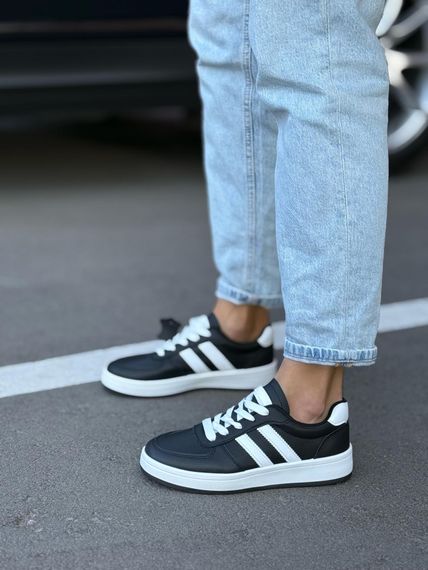 жіночі кеди