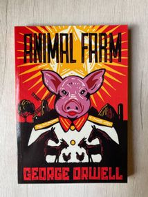 Animal Farm / Колгосп животных - George Orwell, на английском языке, антиутопия, мягкая обложка
