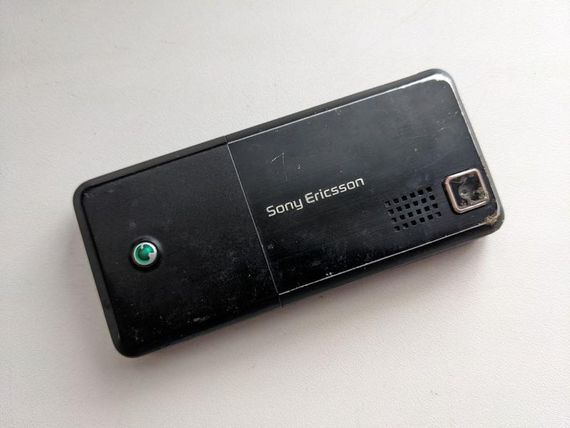 Телефон sony t250i бу