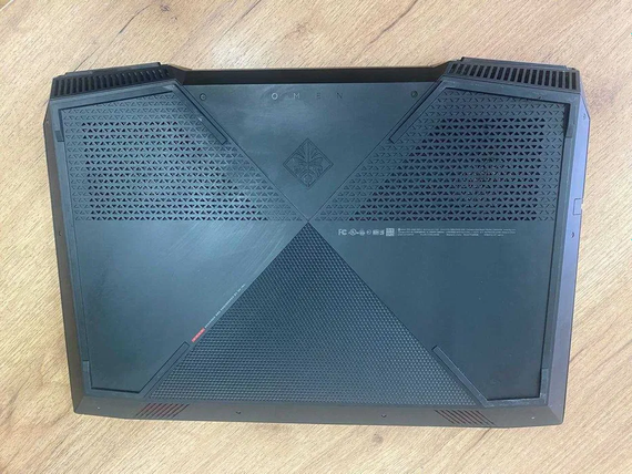 Ноутбук HP Omen 17-an012dx 17.3"FHD/IPS/i7 7700HQ/16/SSD256+HDD1Tb/RX580-8Gb | Зображення 6